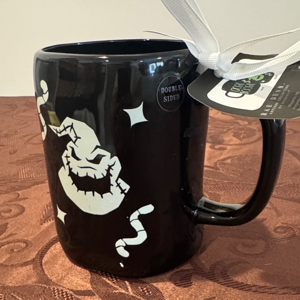 🎃 Rae Dunn Glow In The Dark Mug